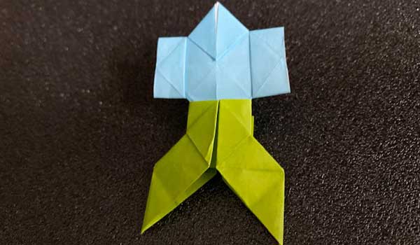 折り紙で作る簡単な家の折り方 How To Fold Home 子供でもハサミで簡単にできる折り紙 切り絵aif