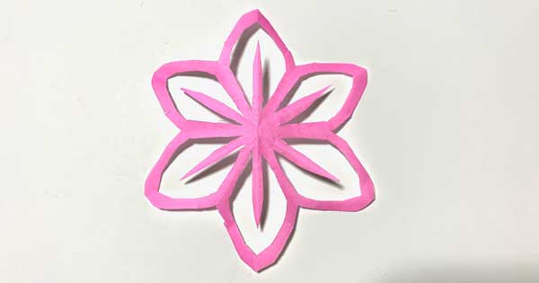 桜の切り絵図案とハサミで簡単に作れる型紙付 子供でもハサミで簡単にできる折り紙 切り絵aif